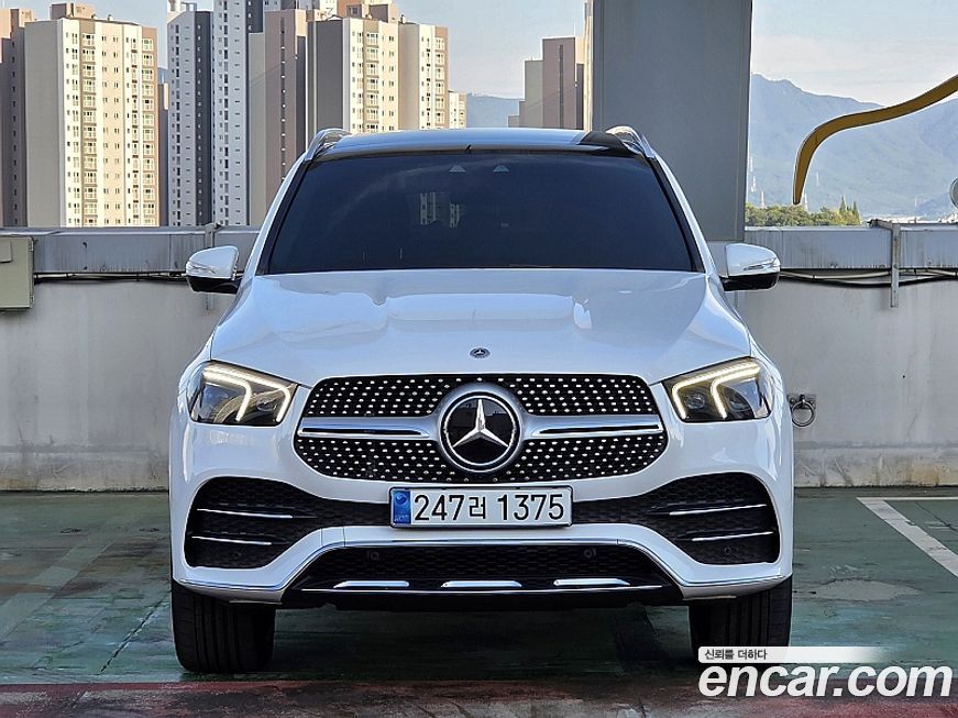 Mercedes-Benz GLE-Class 2023