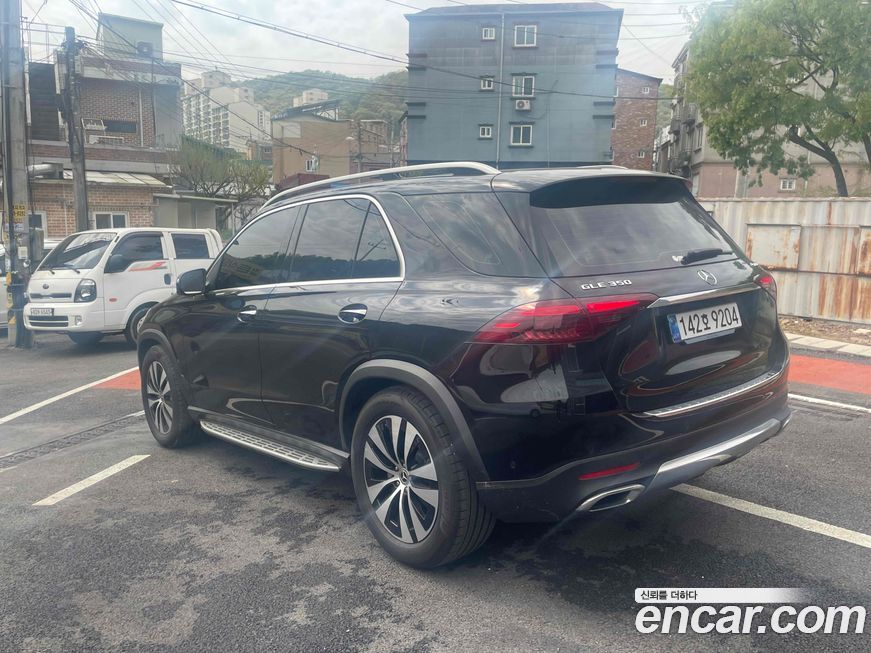 Mercedes-Benz GLE-Class 2025