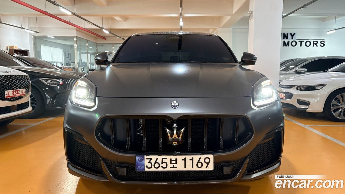 Maserati Grecale 2023