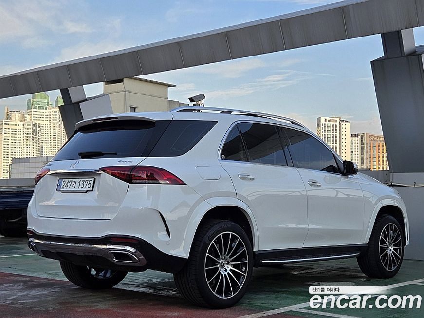 Mercedes-Benz GLE-Class 2023