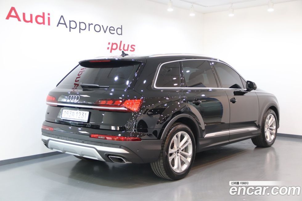 Audi Q7 2025