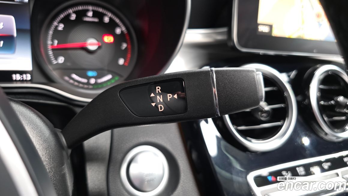 Mercedes-Benz GLC-Class 2019