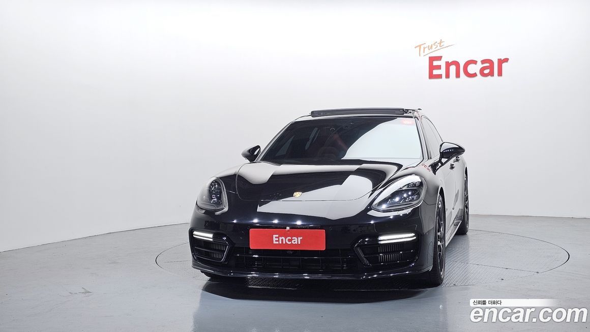 Porsche Panamera 2020