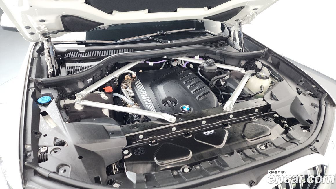 BMW X7 2025
