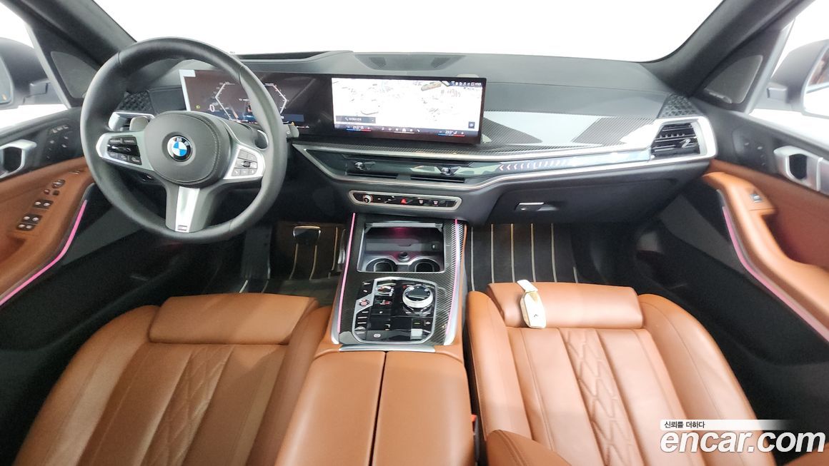 BMW X7 2025