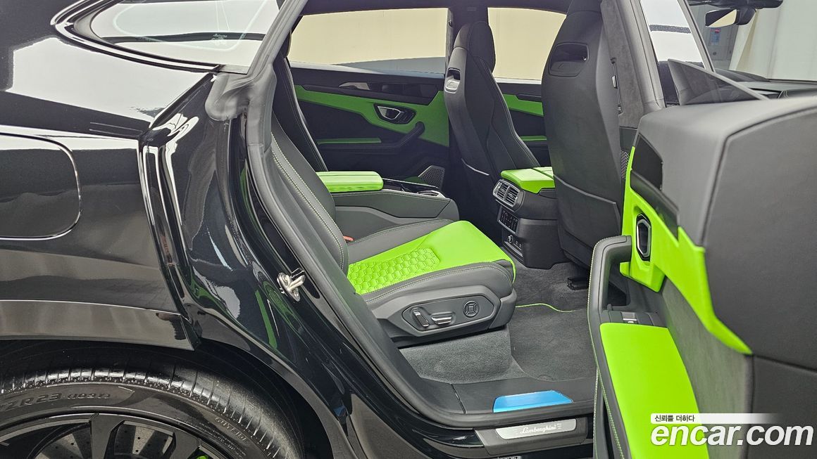 Lamborghini Urus 2022