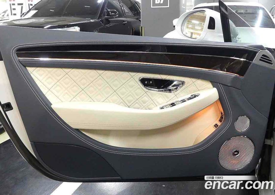 Bentley Continental 2018