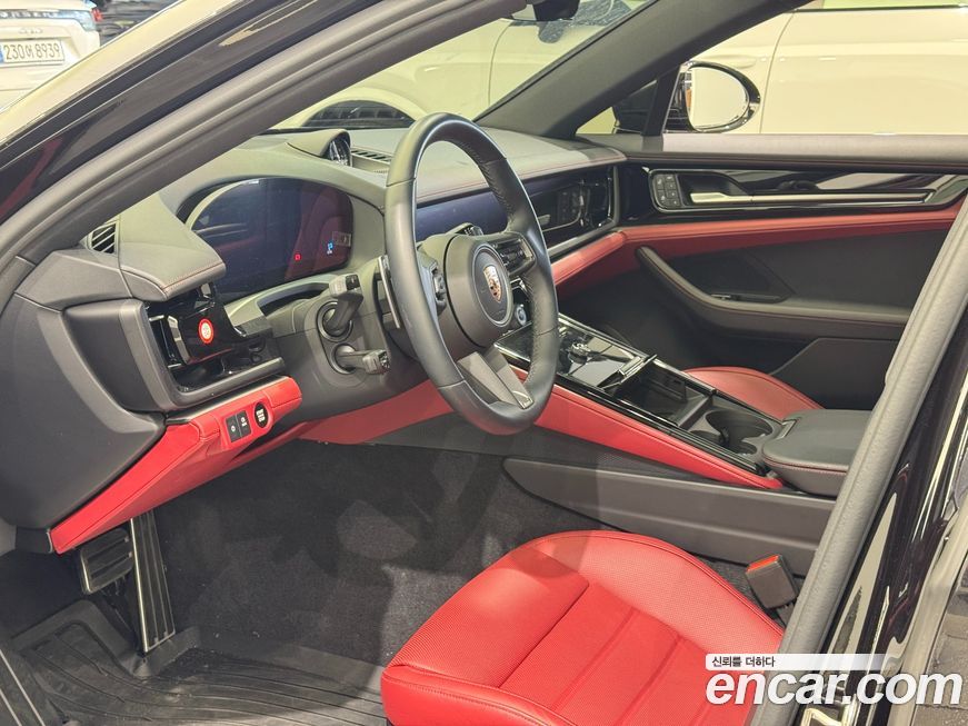 Porsche Panamera 2024