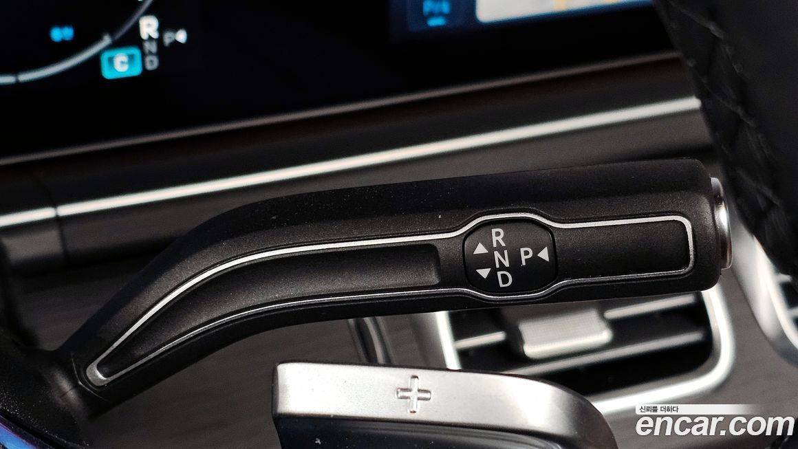 Mercedes-Benz GLS-Class 2024