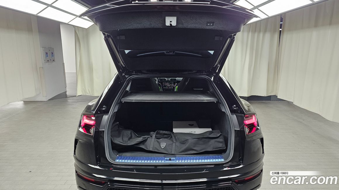 Lamborghini Urus 2022