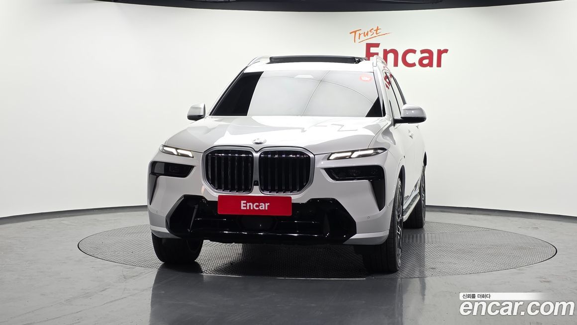 BMW X7 2024