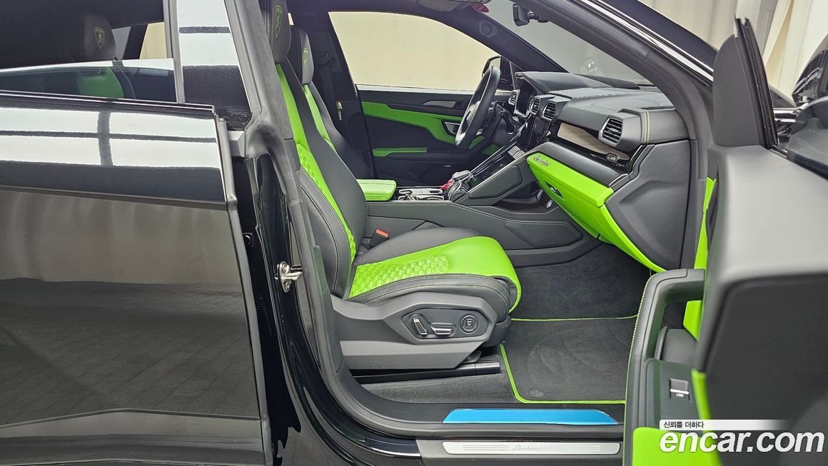 Lamborghini Urus 2022