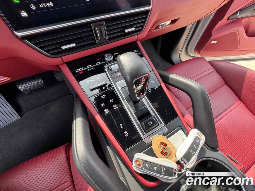 Porsche Cayenne 2023