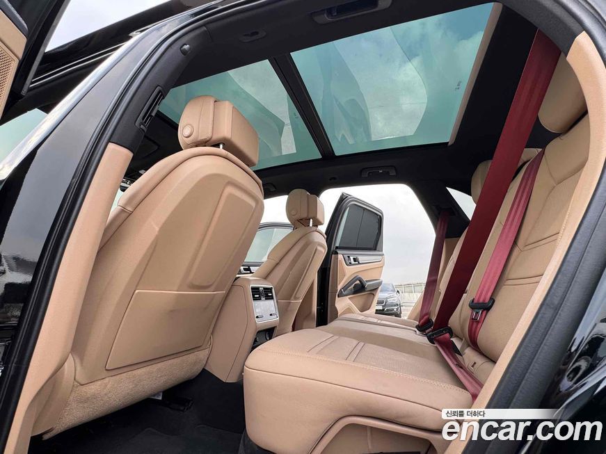 Porsche Cayenne 2023