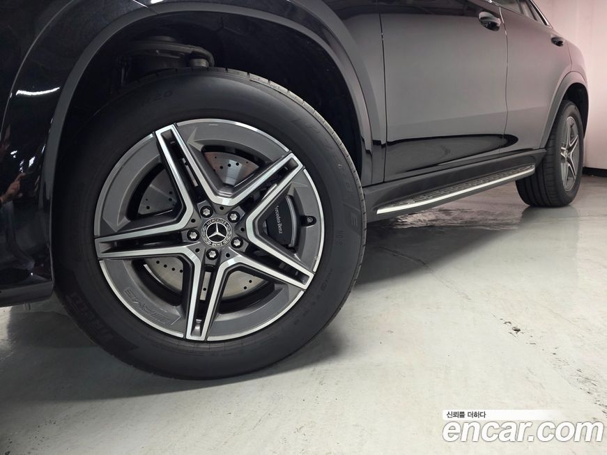 Mercedes-Benz GLE-Class 2026