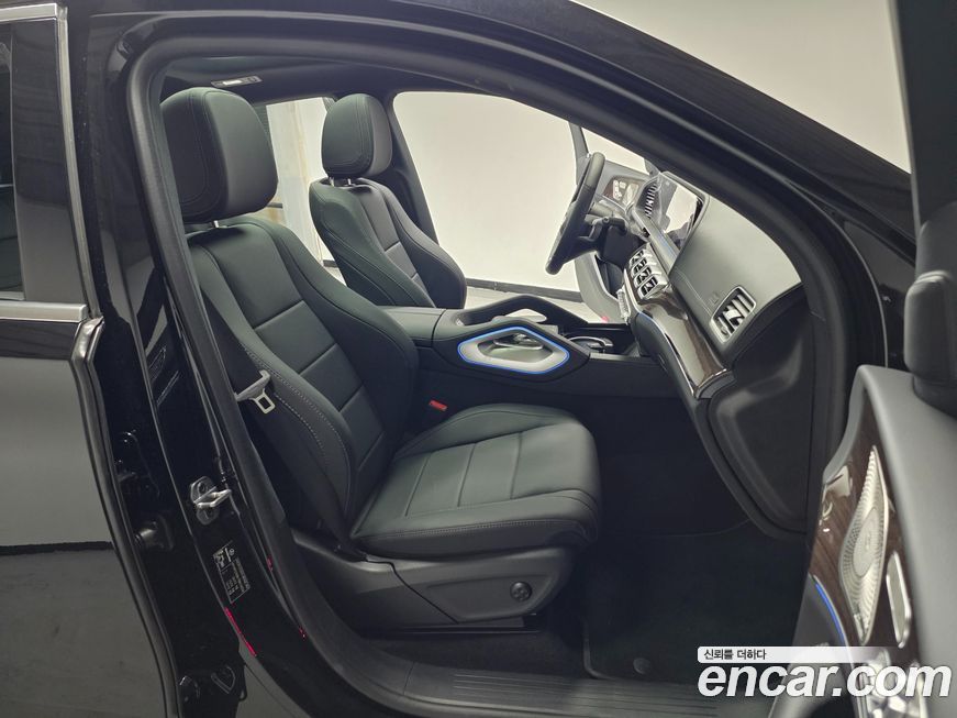 Mercedes-Benz GLE-Class 2026