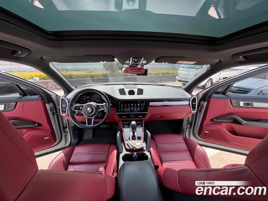 Porsche Cayenne 2023