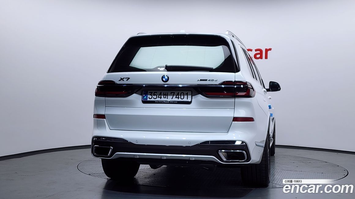 BMW X7 2025