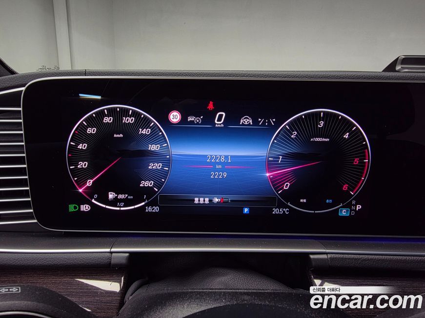 Mercedes-Benz GLE-Class 2026