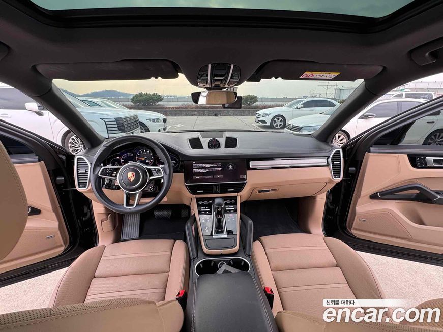 Porsche Cayenne 2023