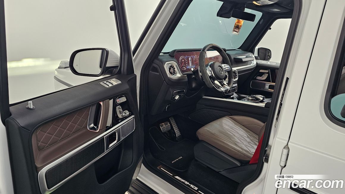 Mercedes-Benz G-Class 2024