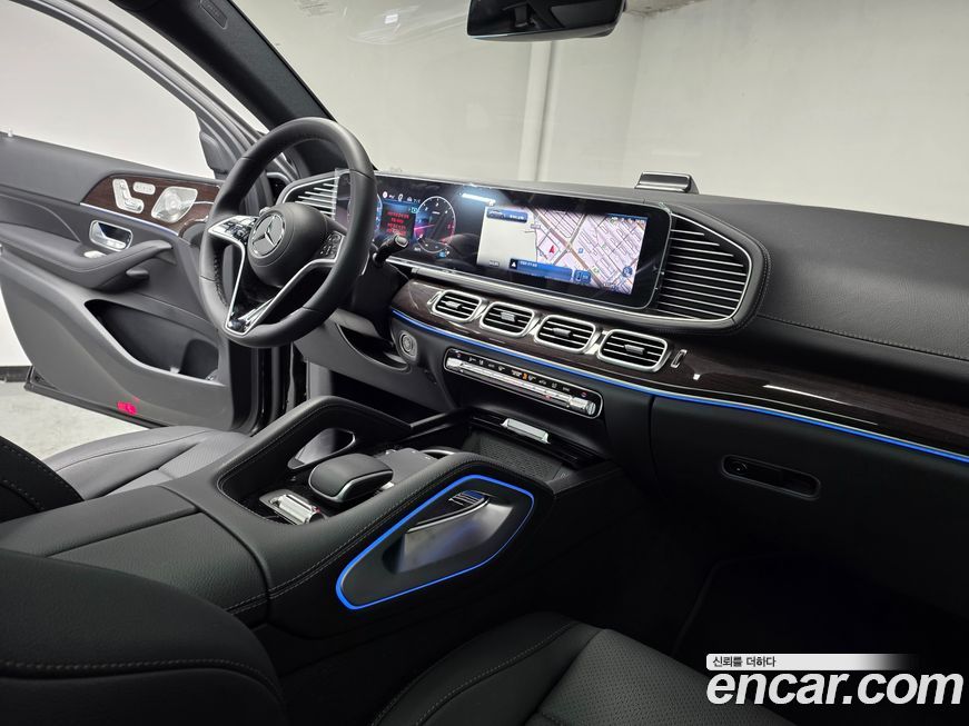 Mercedes-Benz GLE-Class 2026