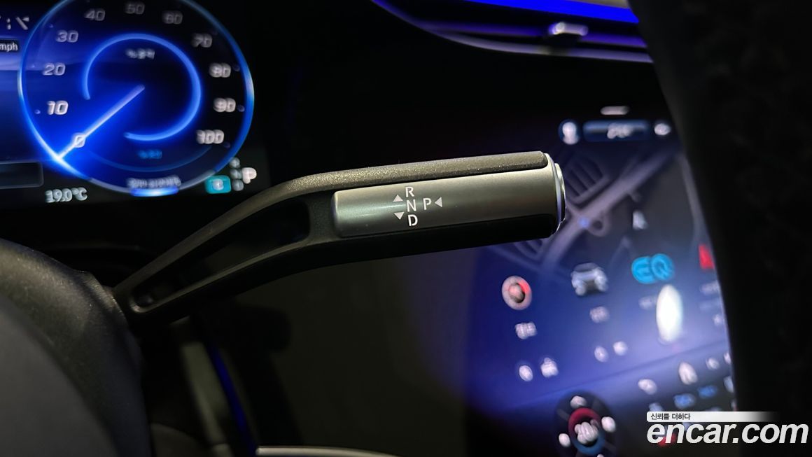 Mercedes-Benz EQS 2024