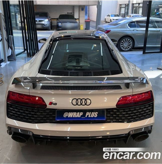 Audi R8 2021