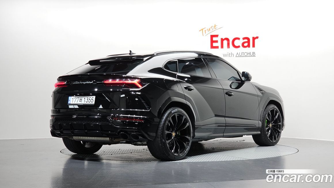 Lamborghini Urus 2022