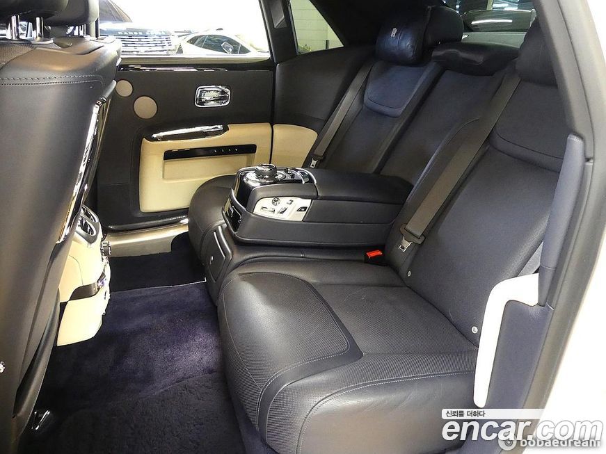 Rolls-Royce Ghost 2017