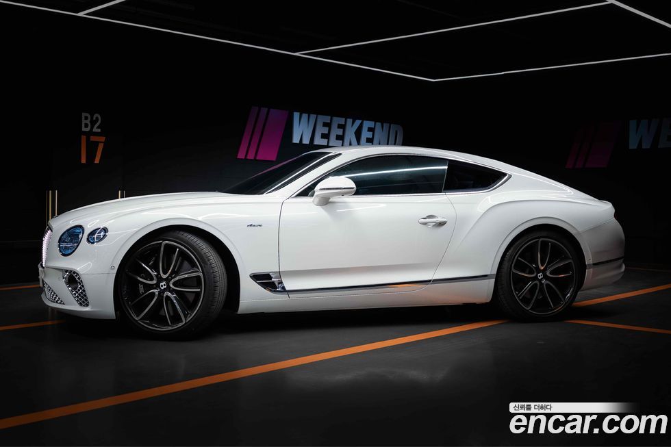 Bentley Continental 2023