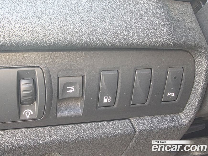 Renault-KoreaSamsung SM3 2010