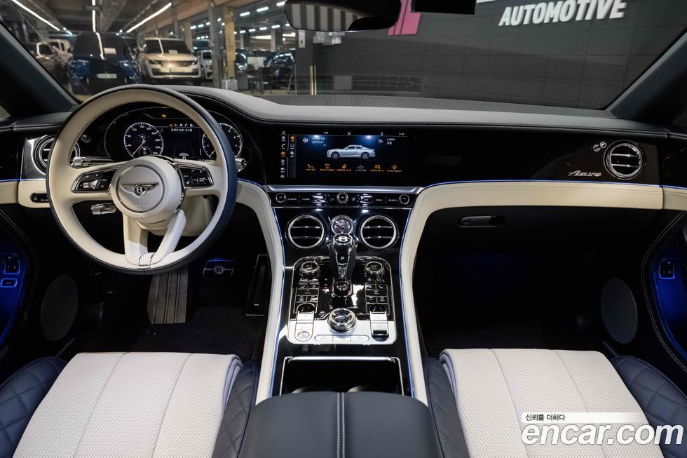 Bentley Continental 2023