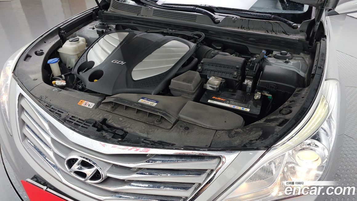 Hyundai Grandeur 2012