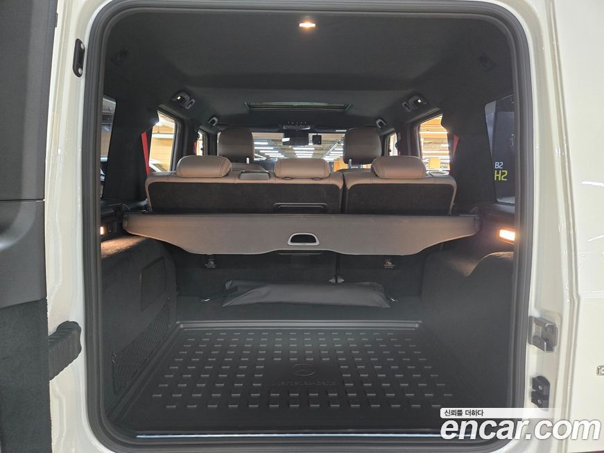 Mercedes-Benz G-Class 2024