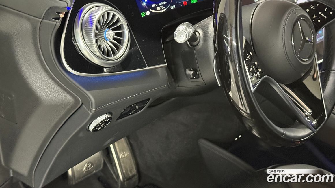 Mercedes-Benz EQS 2024