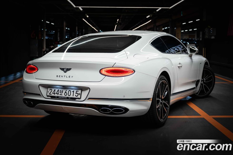 Bentley Continental 2023