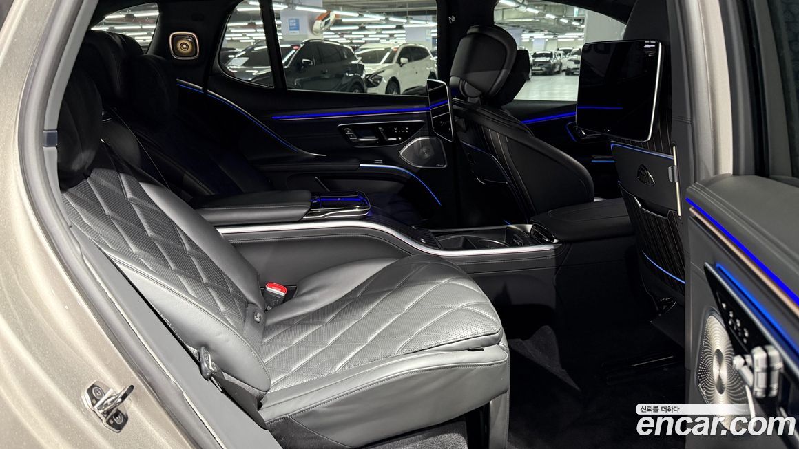 Mercedes-Benz EQS 2024
