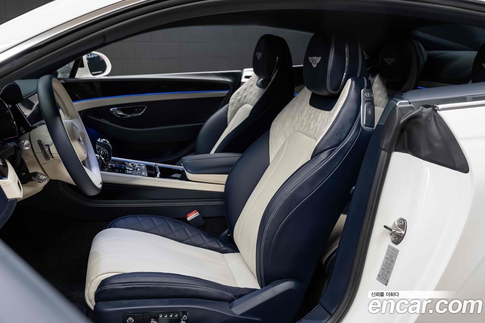 Bentley Continental 2023