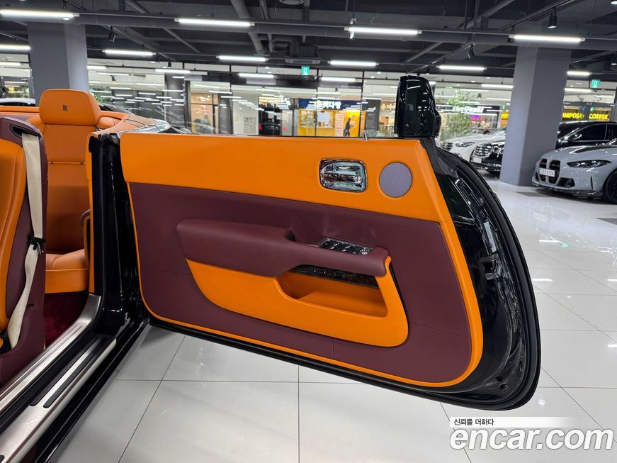 Rolls-Royce Dawn 2018