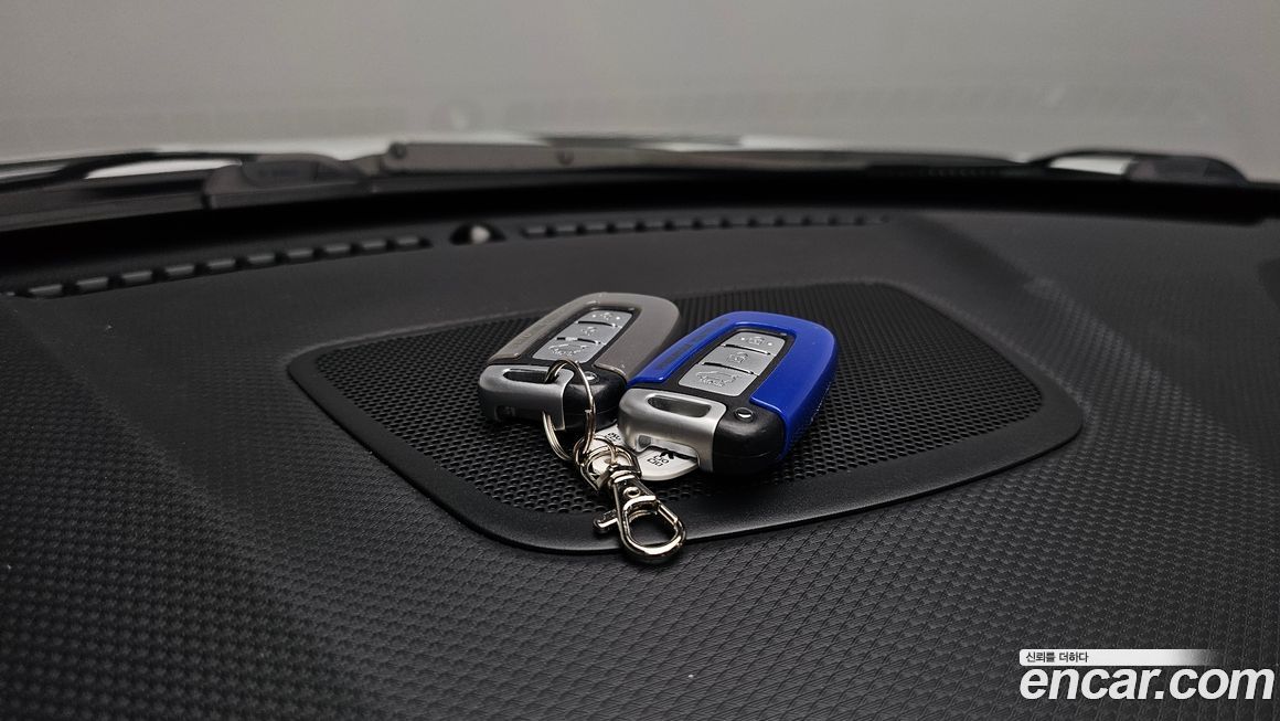 Hyundai Veloster 2012