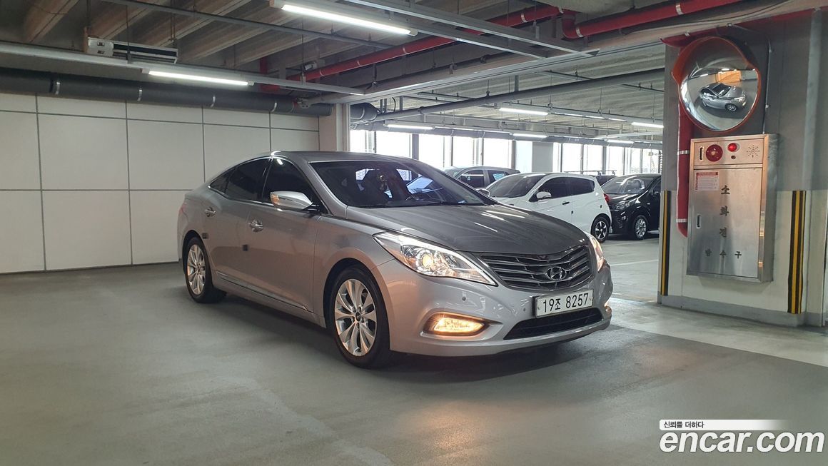 Hyundai Grandeur 2012