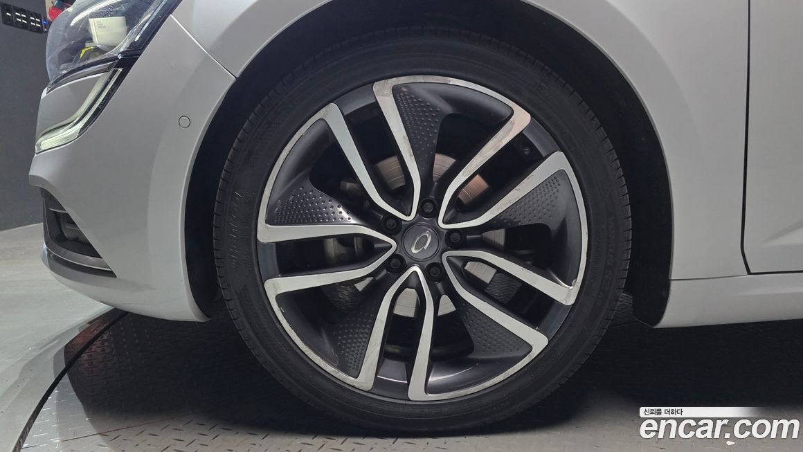 Renault-KoreaSamsung SM6 2016