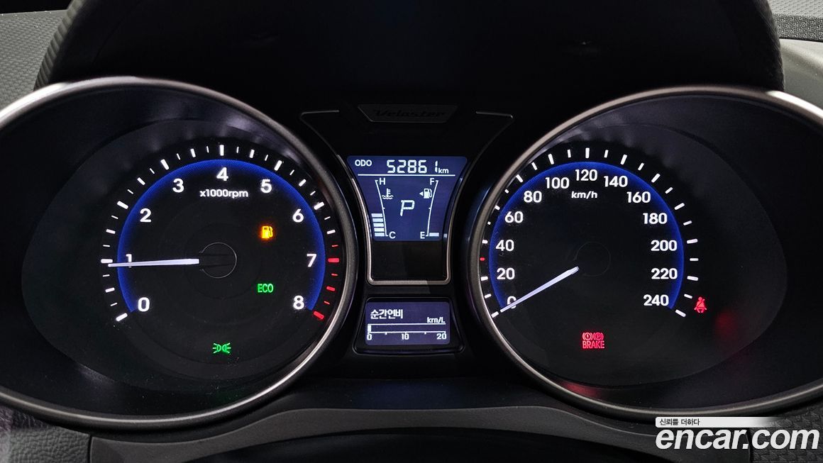 Hyundai Veloster 2012