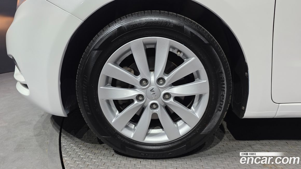 Kia K3 2015