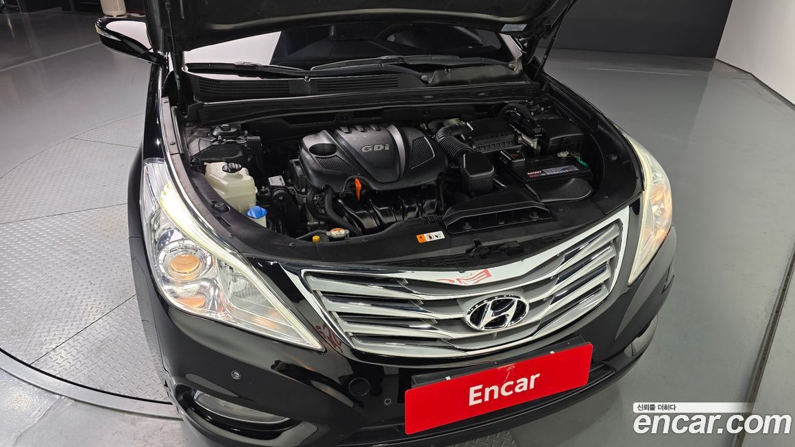 Hyundai Grandeur 2012