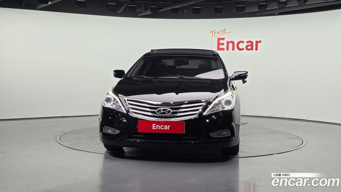 Hyundai Grandeur 2012