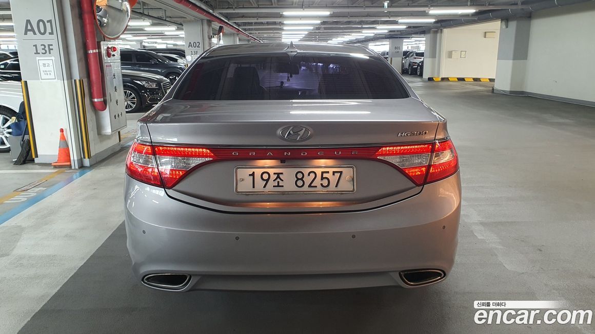 Hyundai Grandeur 2012