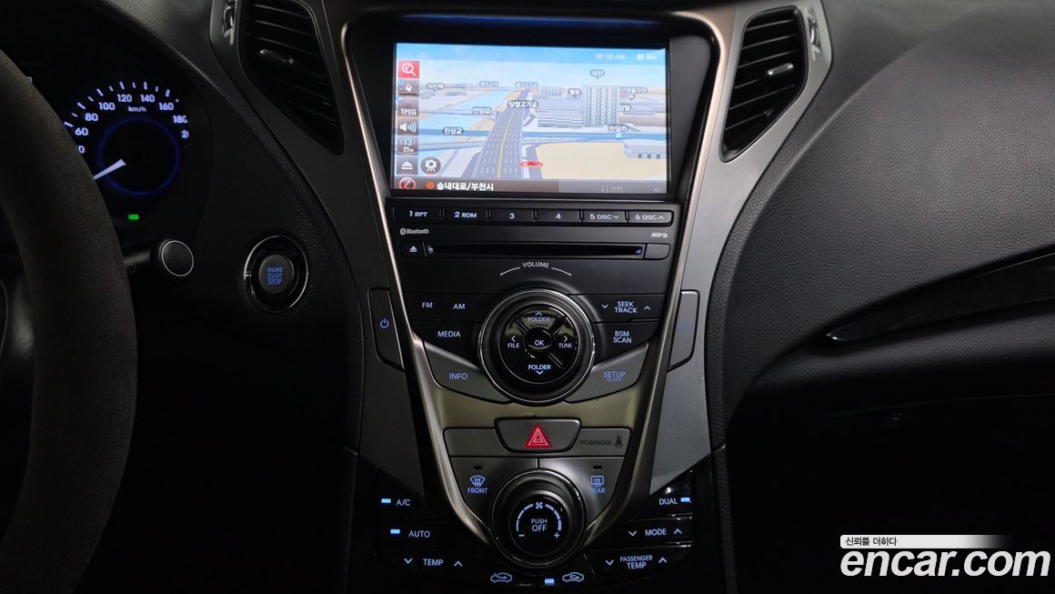 Hyundai Grandeur 2012