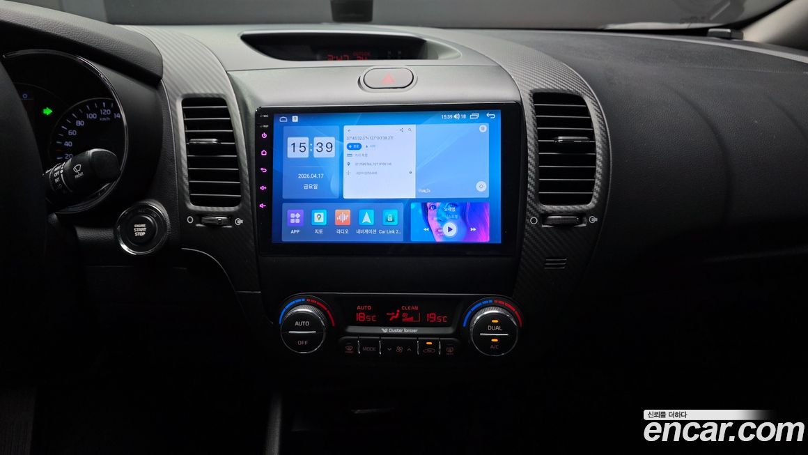 Kia K3 2015